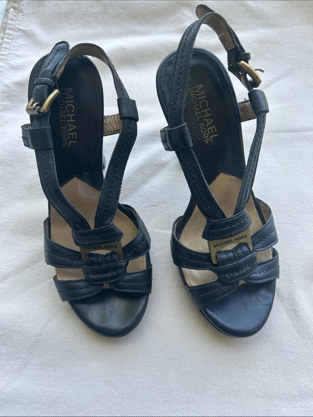 Michael- Michael Kors Platform Heels Leather sandals 5M. Pre owned
